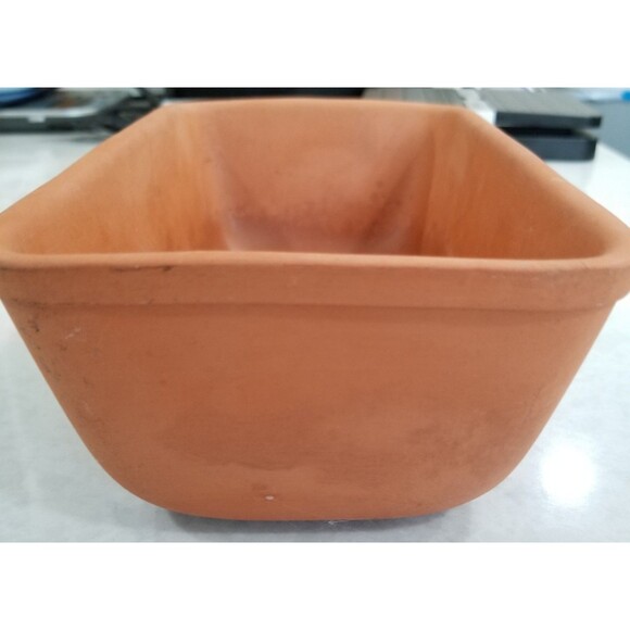 The Original Suffolk Bread Baker by Henry Watson Pottery - Picture 7 of 10